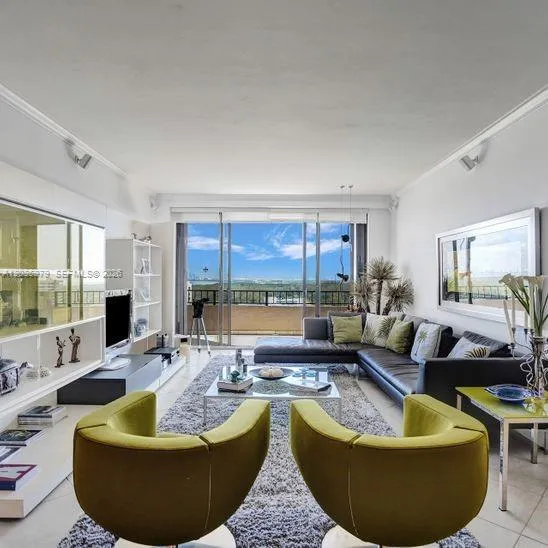 3-bedroom home at 151 Crandon Boulevard #1130, Key Biscayne
