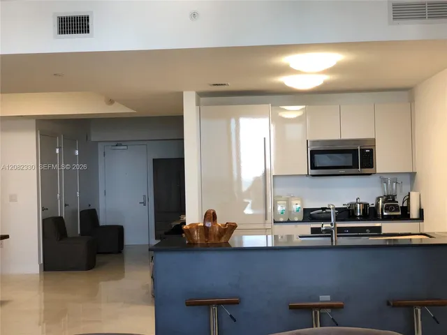 2-bedroom rental at 1010 Brickell Avenue #2302, Miami