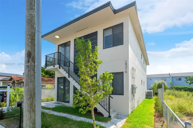 3-bedroom rental at 18362 SW 102 Place #18316, Miami
