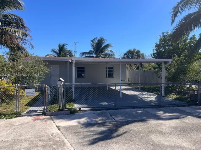 2-bedroom rental at 16531 NW 18th Court #1, Miami Gardens