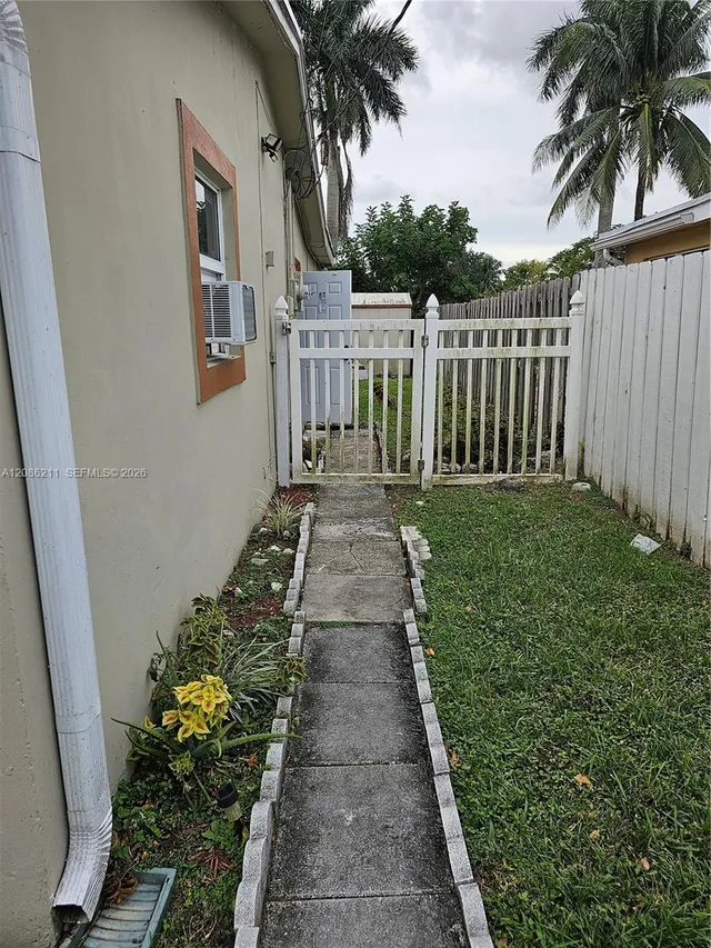 1-bedroom rental at 3500 NW 39th Street #0, Lauderdale Lakes