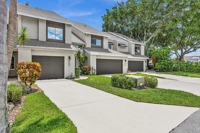3-bedroom home at 6706 Boca Pines Trail #C, Boca Raton