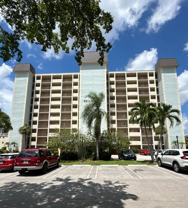 2-bedroom home at 9101 W SAMPLE Road #601, Coral Springs