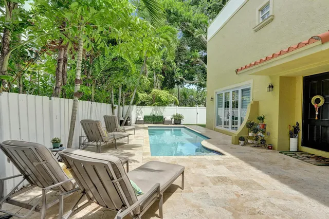 4-bedroom rental at 1411 NE 7th Street, Fort Lauderdale