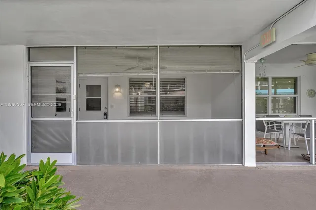 2-bedroom home at 580 Egret Drive #102, Hallandale Beach
