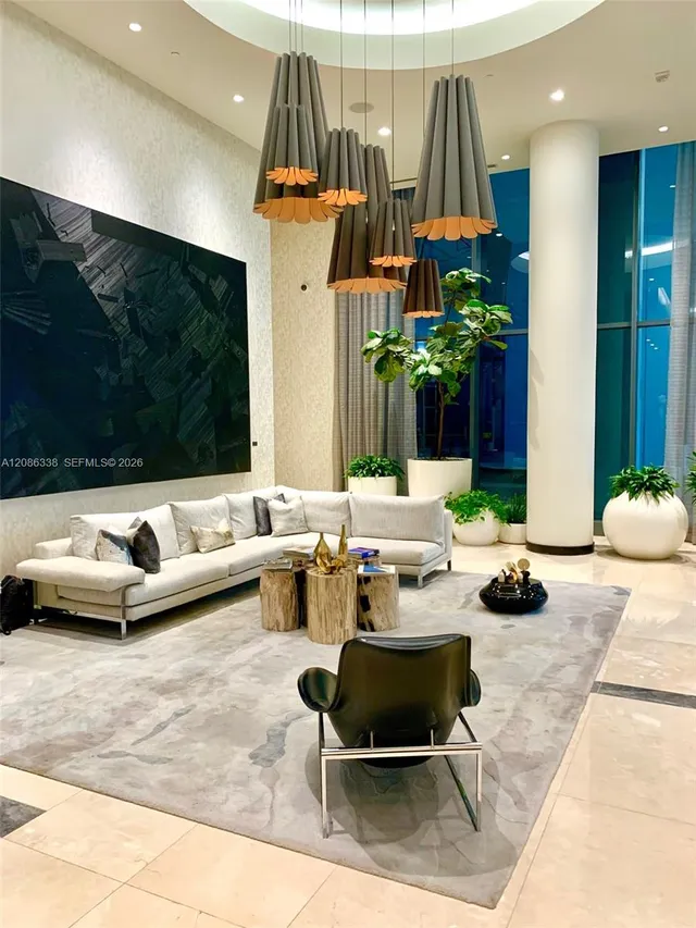 1-bedroom rental at 55 SW 9th Street #1707, Miami