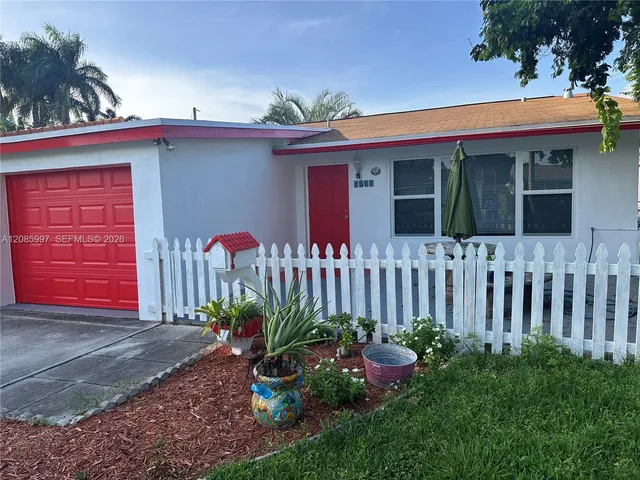 2-bedroom rental at 1507 Hayes Street, Hollywood
