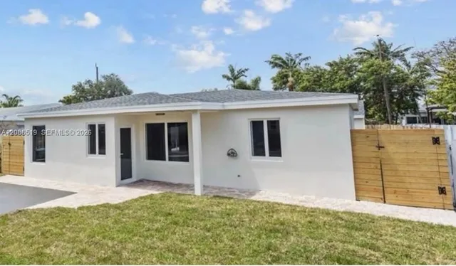 2-bedroom rental at 211 NW 51st Street, Oakland Park