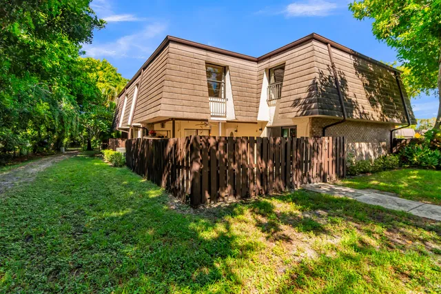3-bedroom home at 2517 NW 99th Avenue, Coral Springs