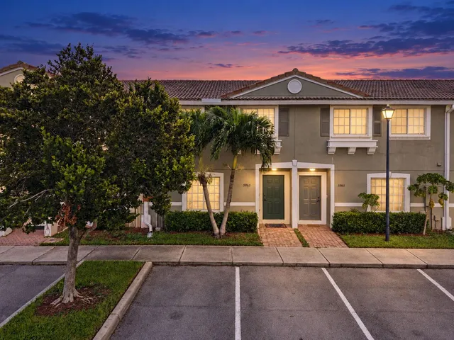 3-bedroom home at 5963 GLASGOW Way, Tamarac