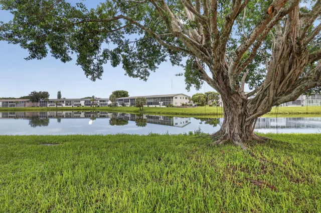 1-bedroom home at 79 CHATHAM D, West Palm Beach