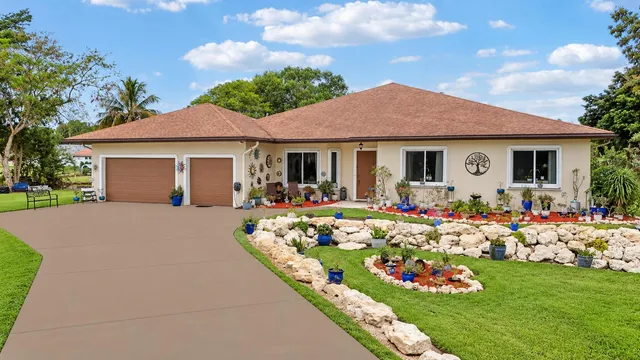 3-bedroom home at 20231 SW 49TH Court, Southwest Ranches