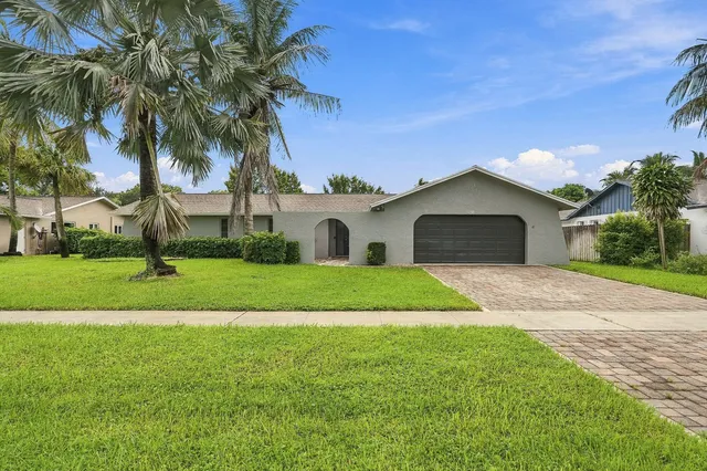 3-bedroom home at 12758 Guilford Circle, Wellington