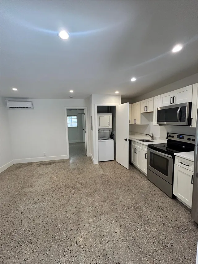 1-bedroom rental at 820 N Victoria Park Road #4, Fort Lauderdale