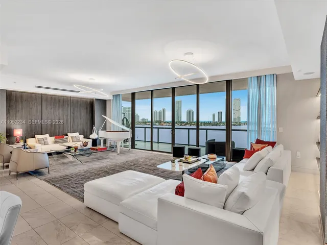 4-bedroom home at 3300 NE 188th Street #718, Aventura