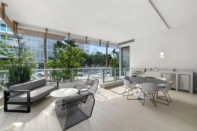 2-bedroom home at 304 Ocean Drive #102, Miami Beach