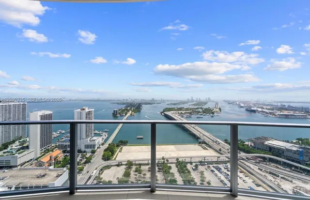 2-bedroom home at 1400 Biscayne #3805, Miami