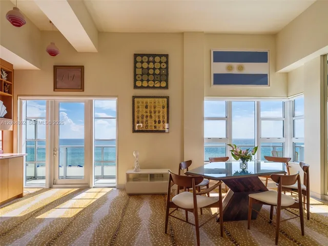 4-bedroom home at 3739 Collins Avenue #PH601/603, Miami Beach