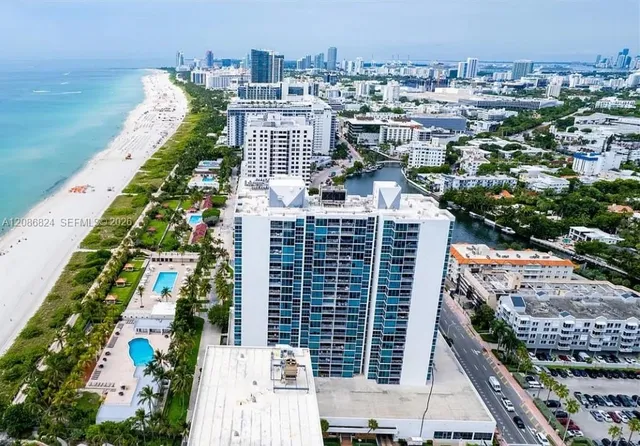 3-bedroom home at 2655 Collins Avenue #602, Miami Beach