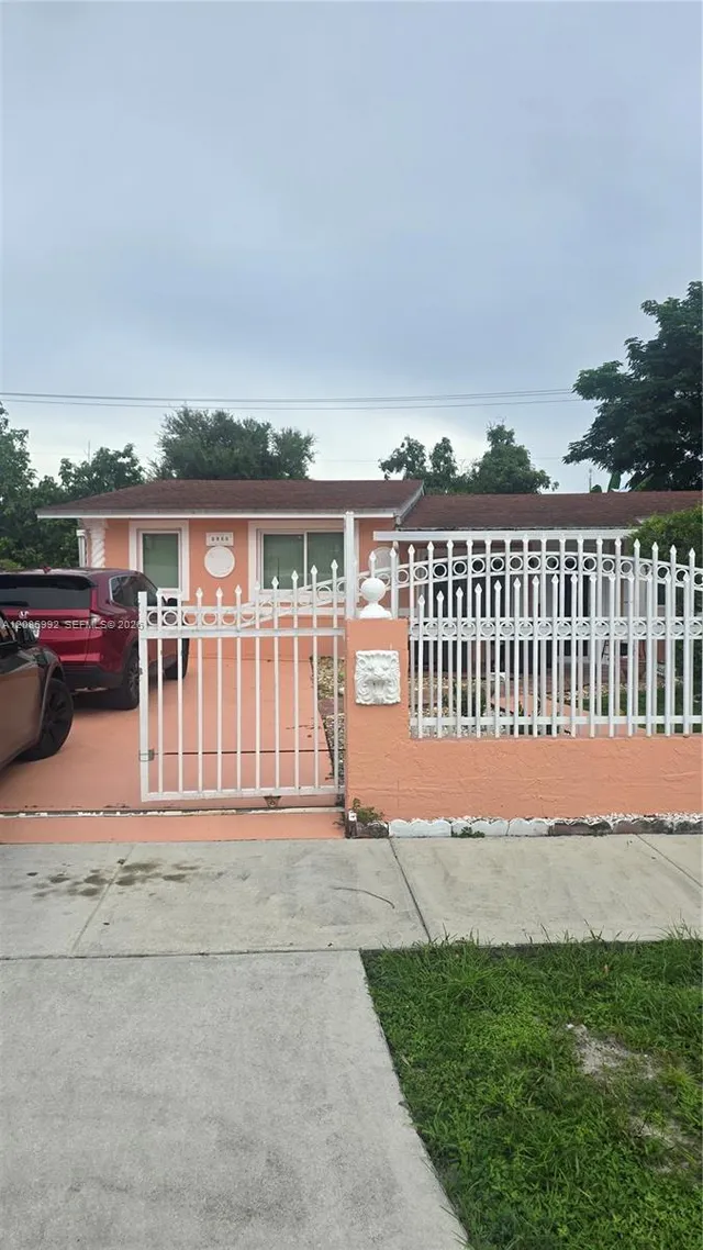 3-bedroom home at 2911 NW 163rd Street, Miami Gardens