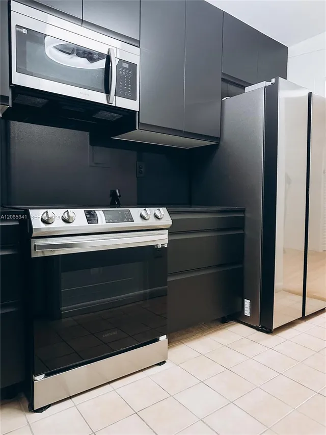 1-bedroom rental at 1425 Arthur Street #204A, Hollywood