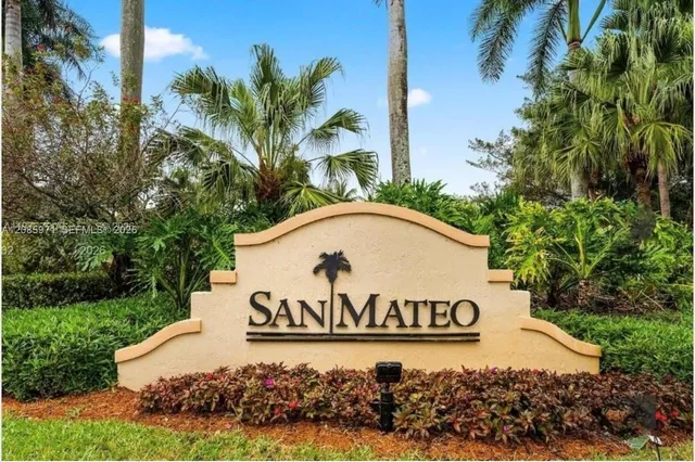 3-bedroom rental at 2208 Ensenada Terrace #2208, Weston
