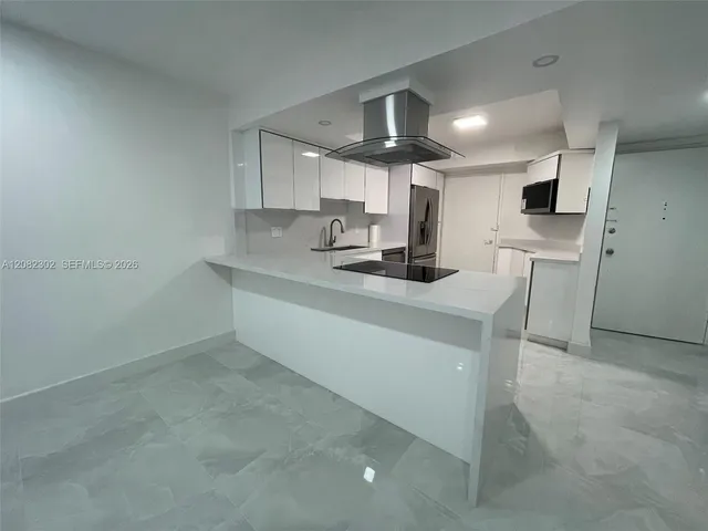 1-bedroom rental at 1351 NE Miami Gardens Drive #1202E, Miami