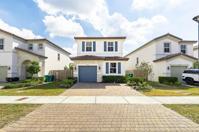 4-bedroom rental at 2370 NW 131st Circle, Miami