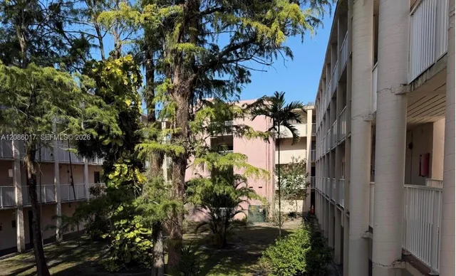 2-bedroom rental at 2800 NW 56th Avenue #403, Lauderhill