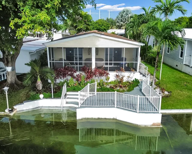 3-bedroom home at 5420 Lagoon Drive, Fort Lauderdale