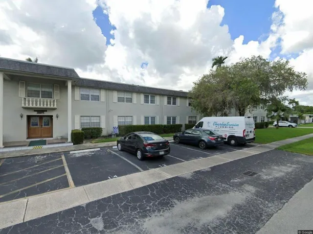 1-bedroom home at 1560 MCKINLEY Street #111W, Hollywood