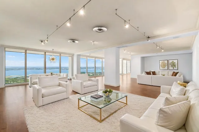 3-bedroom home at 529 S Flagler Drive #12 Gh, West Palm Beach