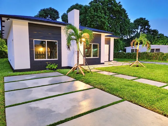 4-bedroom home at 10220 SW 170th Terrace, Miami