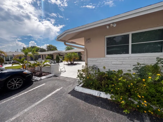 2-bedroom rental at 1240 SE 3RD Court #12, Deerfield Beach