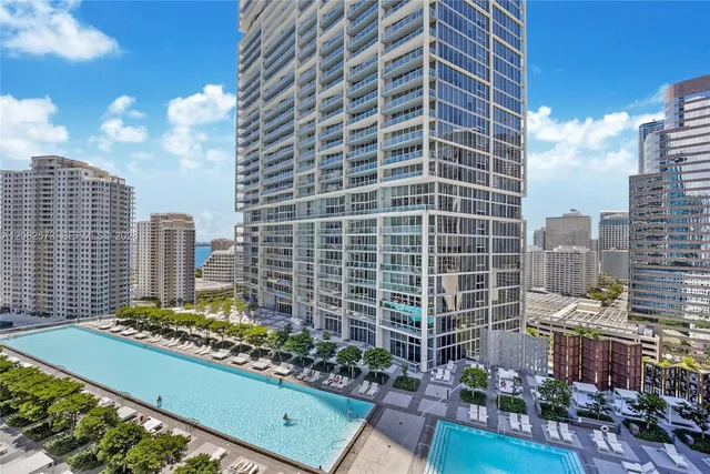1-bedroom home at 485 Brickell Avenue #2609, Miami