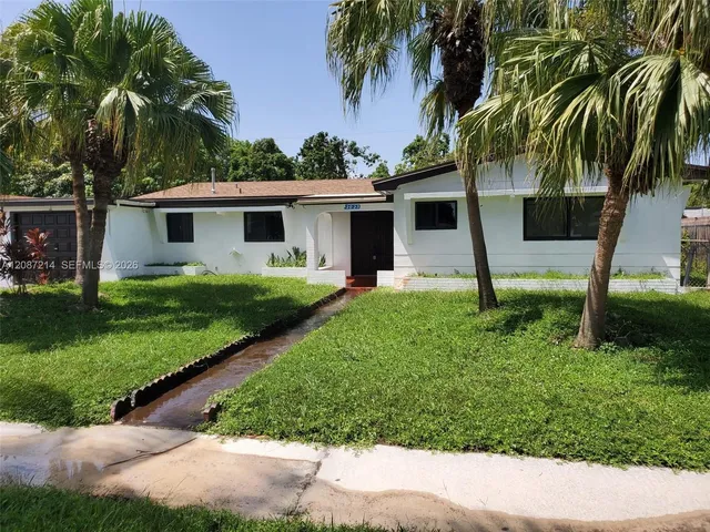 4-bedroom home at 2025 NW 191st Street, Miami Gardens
