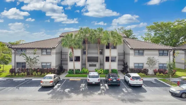 1-bedroom rental at 9894 Nob Hill Lane #9894, Sunrise