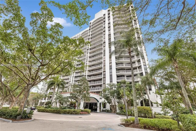 2-bedroom rental at 3640 Yacht Club Drive #503, Aventura