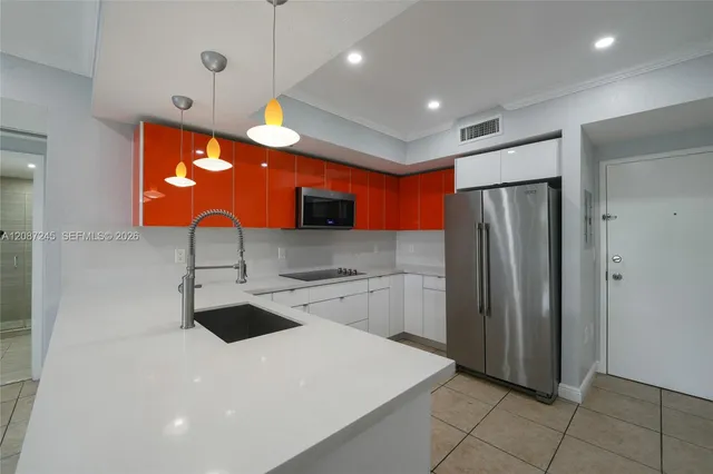 2-bedroom rental at 208 NW 47th Avenue #203, Miami