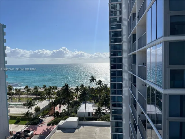 1-bedroom rental at 2655 Collins Avenue #1203, Miami Beach
