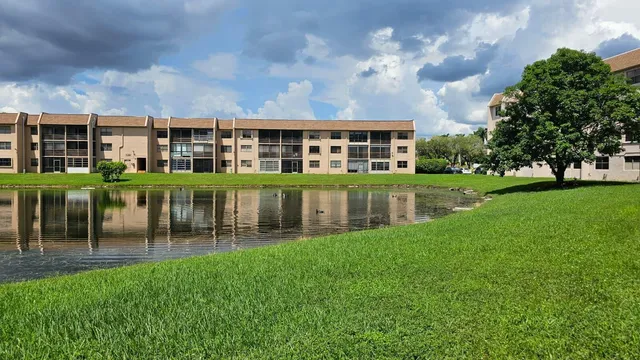 2-bedroom home at 2981 N Nob Hill Road #201, Sunrise