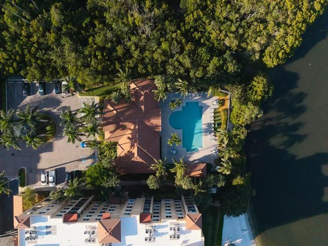 2-bedroom home at 600 SCOTIA Drive #108, Hypoluxo
