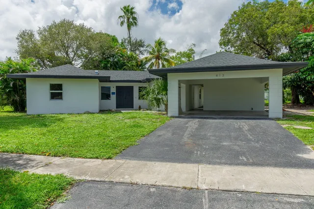 3-bedroom home at 413 N WARE Drive, West Palm Beach