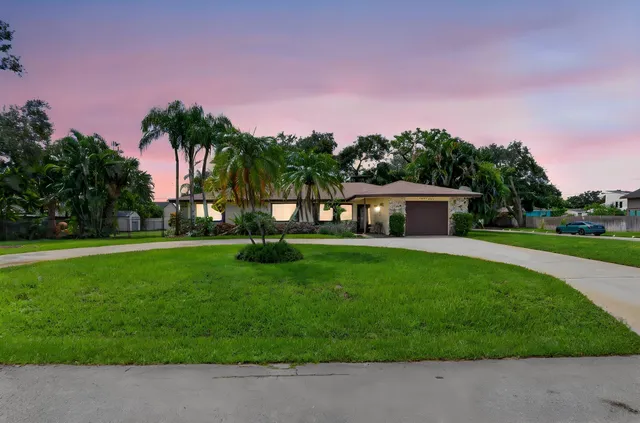 3-bedroom home at 4746 Canal Drive, Lake Worth
