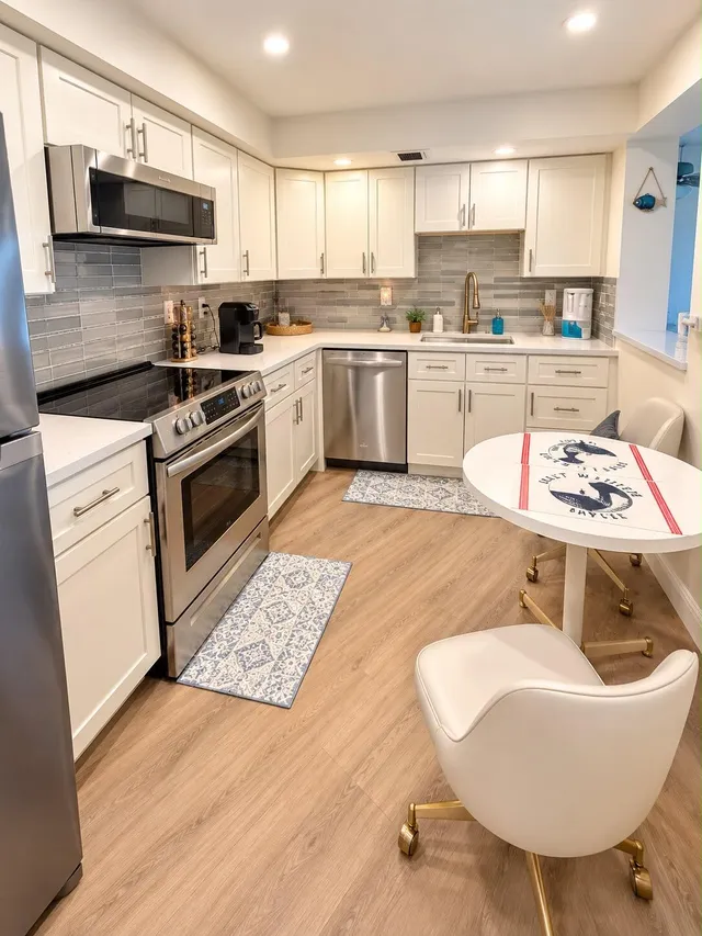 1-bedroom rental at 3090 N COURSE Drive #805, Pompano Beach