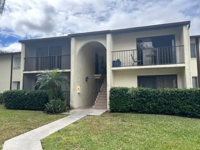 2-bedroom rental at 4829 Sable Pine Circle #D1, West Palm Beach