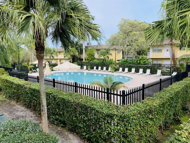 1-bedroom rental at 5156 NE 6th Avenue #203, Oakland Park