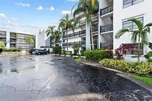 2-bedroom rental at 1021 Mockingbird Lane #114, Plantation