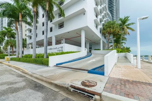 1-bedroom home at 725 NE 22nd Street #8E, Miami