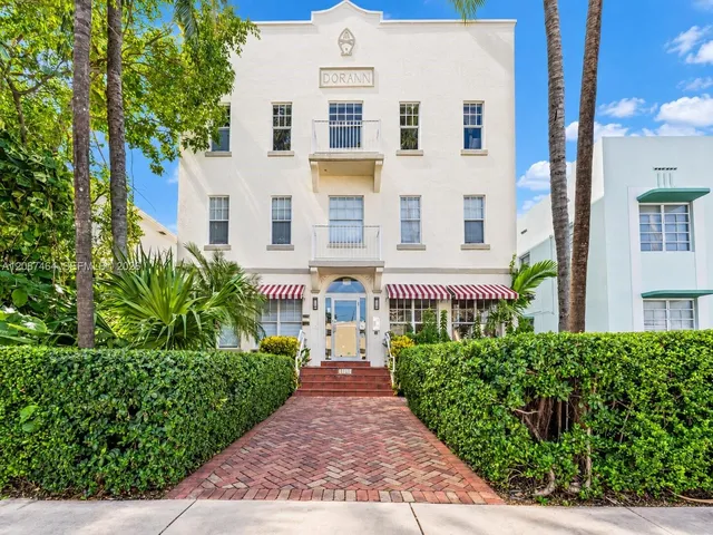 1-bedroom home at 1244 Pennsylvania Avenue #302, Miami Beach